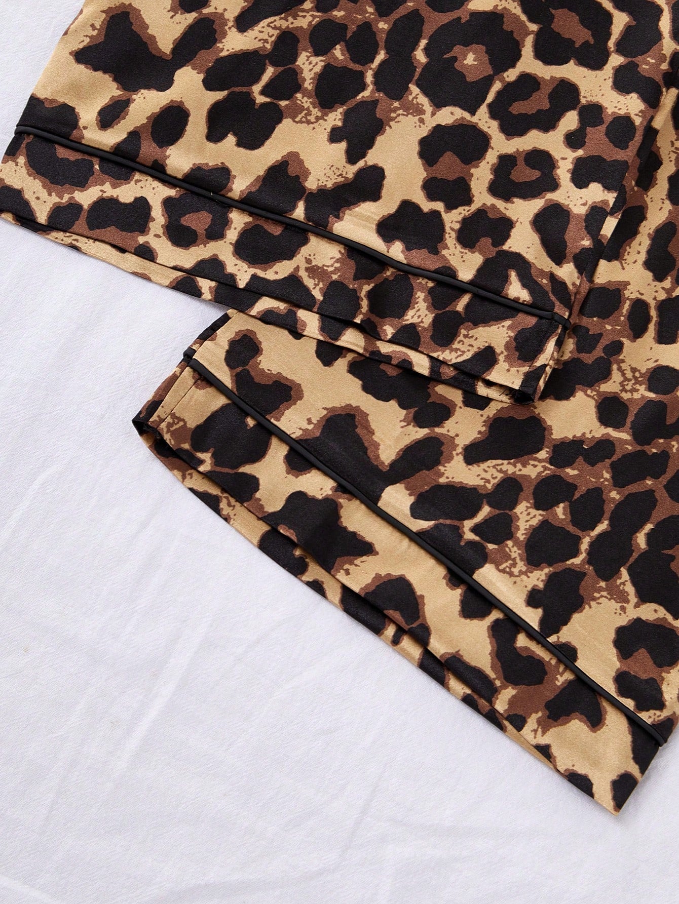 Wild Leopard Print Satin 3-Piece Women’s Pajama Set