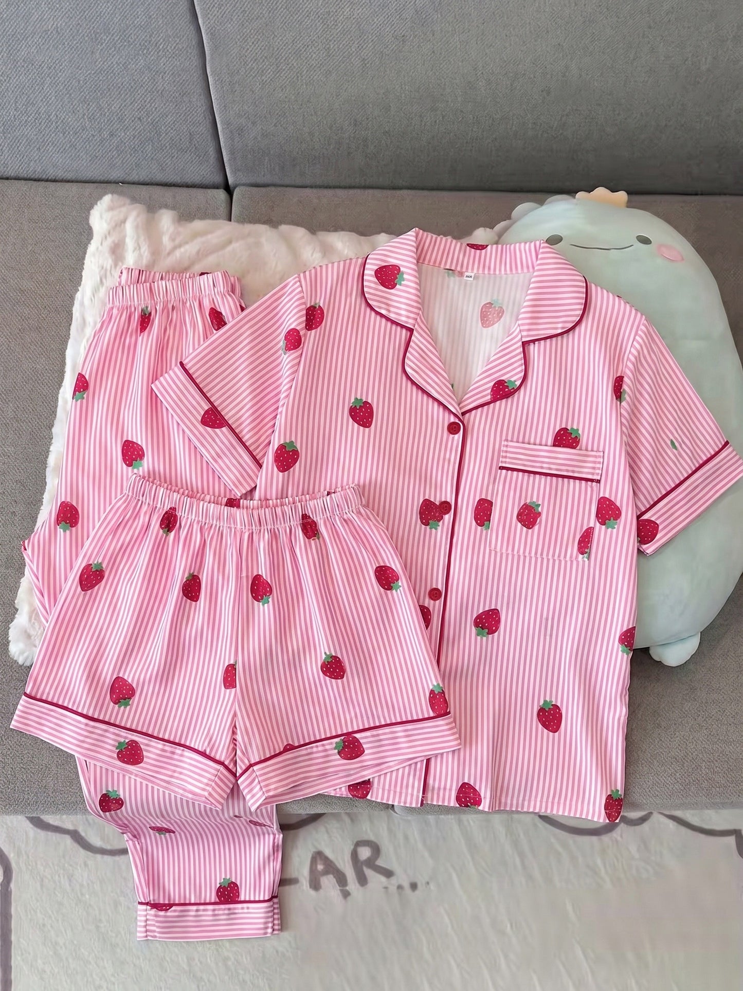 Strawberry Stripe 3-Piece Women’s Pajama Set – Pink