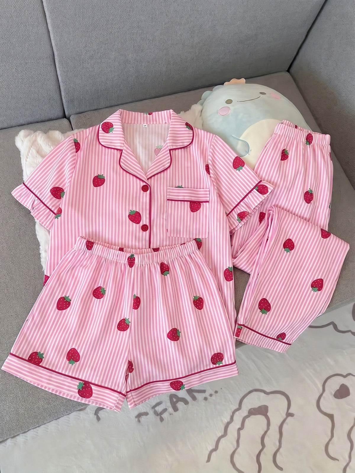 Strawberry Stripe 3-Piece Women’s Pajama Set – Pink